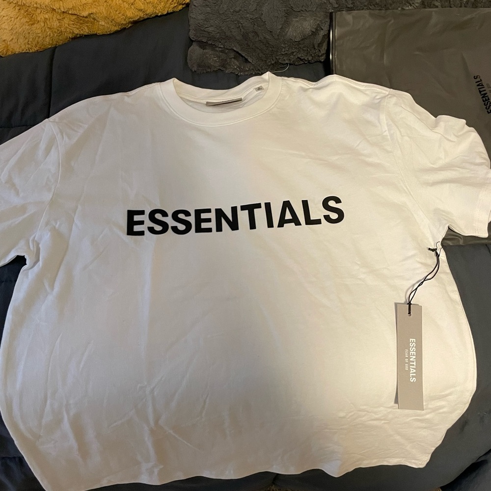 Fear of God Essential Tee Brand New